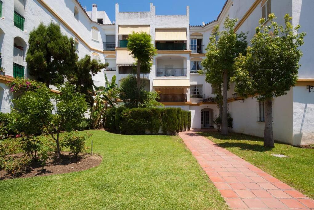 Apartamento Con Piscina Cerca Del Golf En Atalaya - Atalaya Del Golf 31 Estepona Ngoại thất bức ảnh